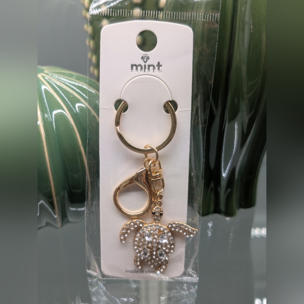 Mint Gold Turtle W/Rhinestones Keychain/ Bagcharm